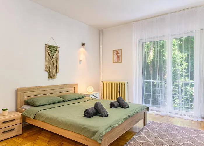 Guest house Casa Alemar 3*